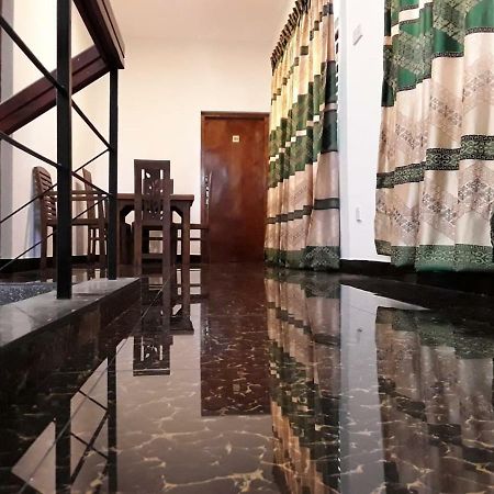 La Sachara Bed and Breakfast Κάντι Εξωτερικό φωτογραφία