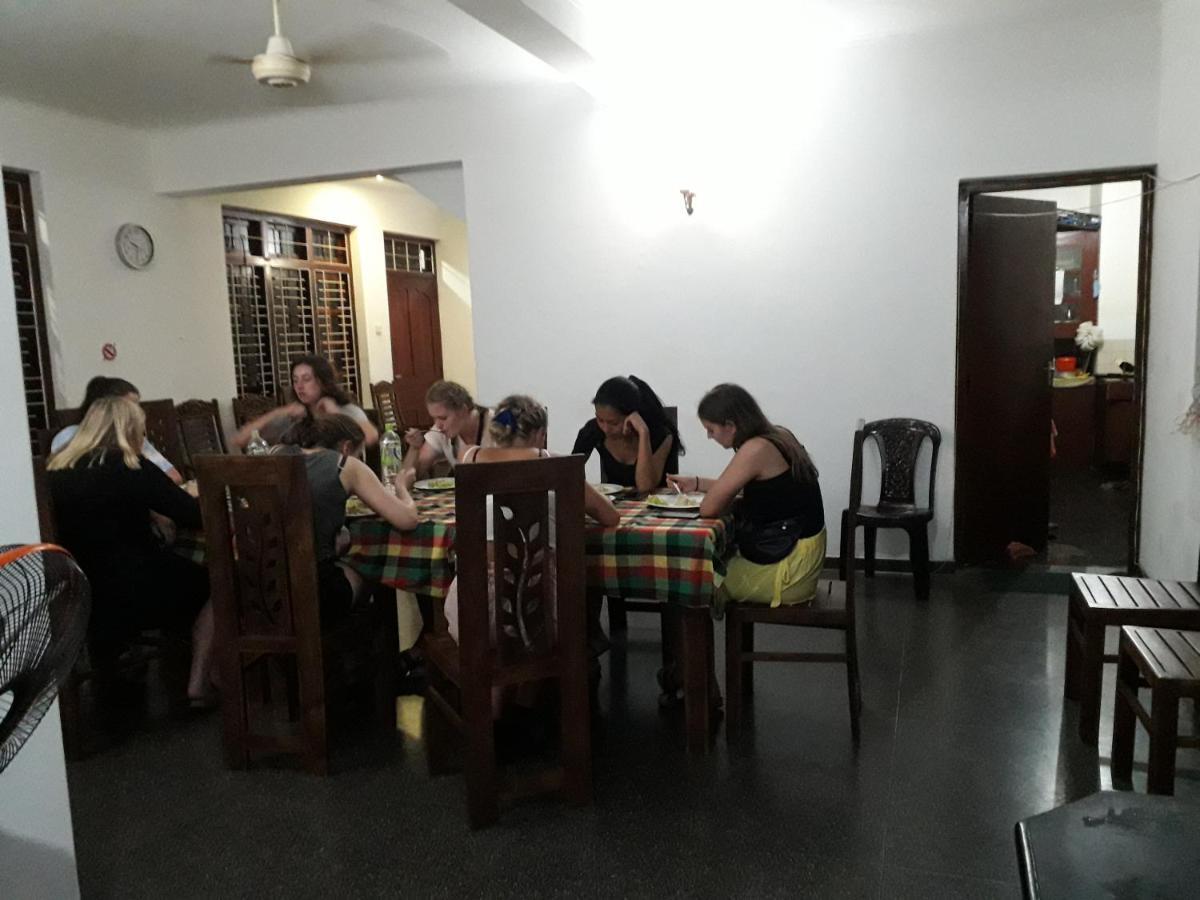 La Sachara Bed and Breakfast Κάντι Εξωτερικό φωτογραφία